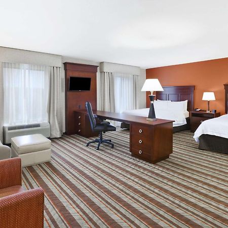 Hampton Inn Detroit/Саутгейт Экстерьер фото