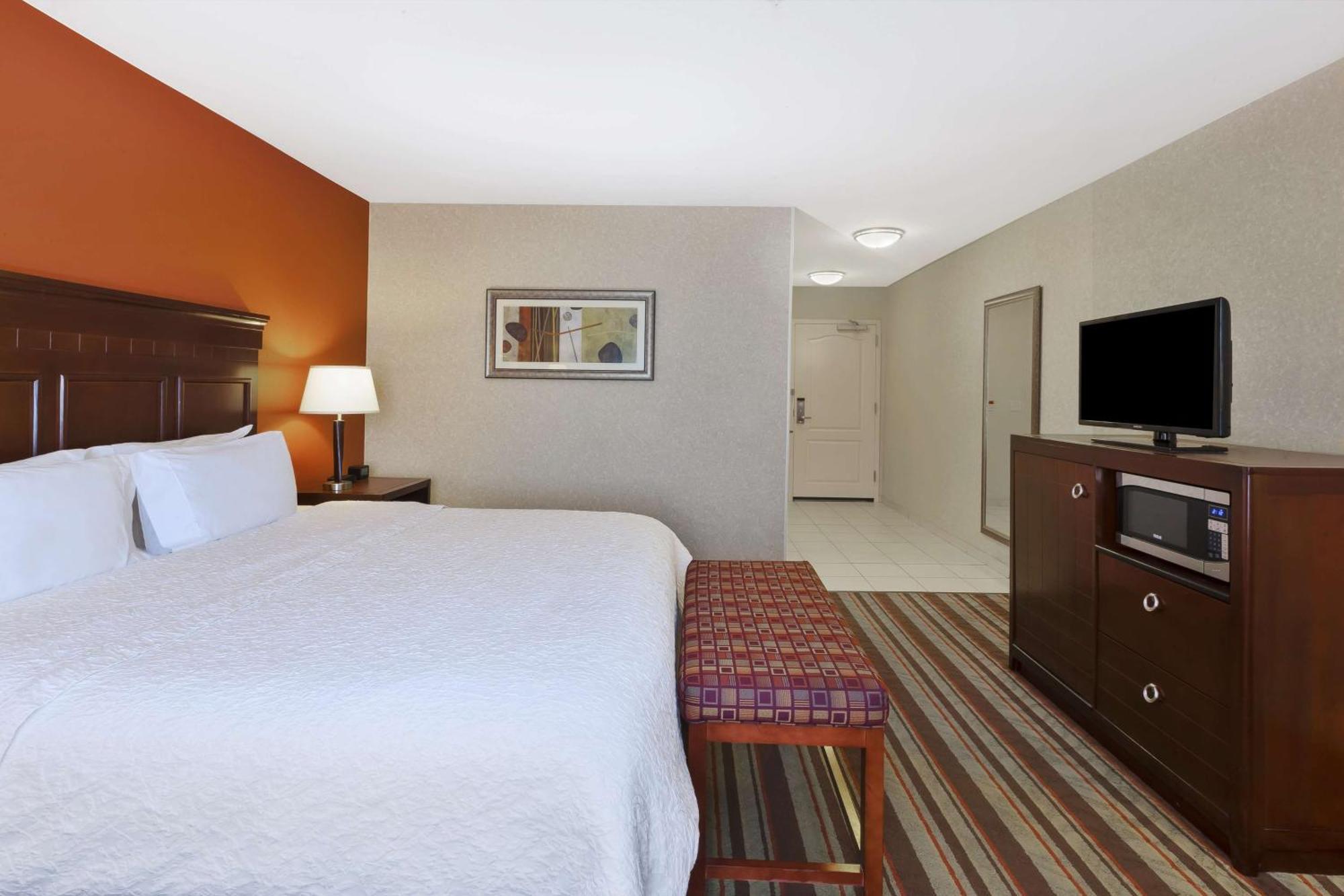 Hampton Inn Detroit/Саутгейт Экстерьер фото