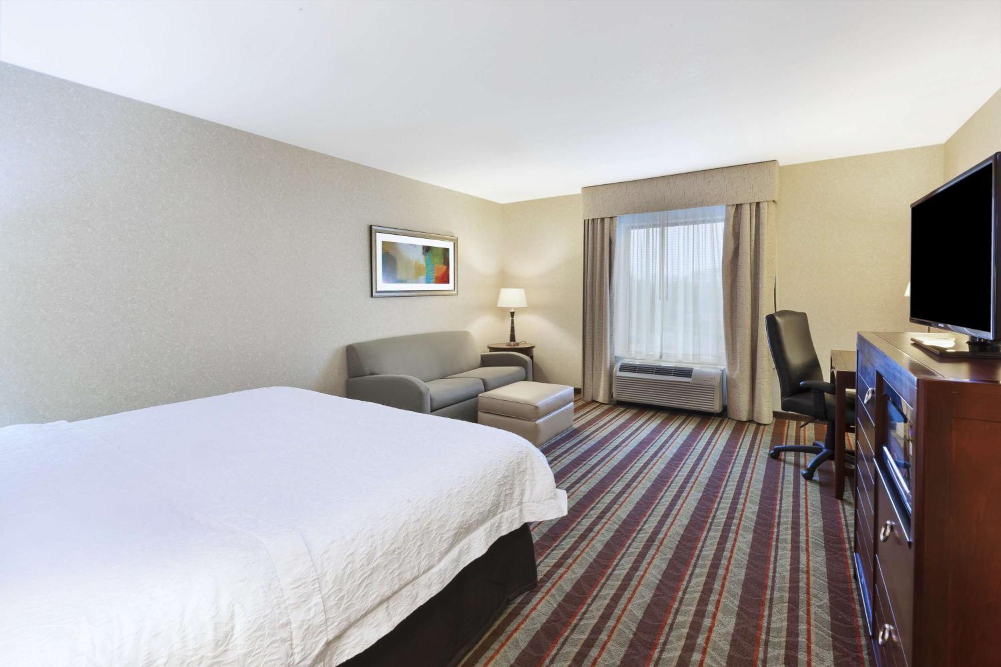 Hampton Inn Detroit/Саутгейт Экстерьер фото