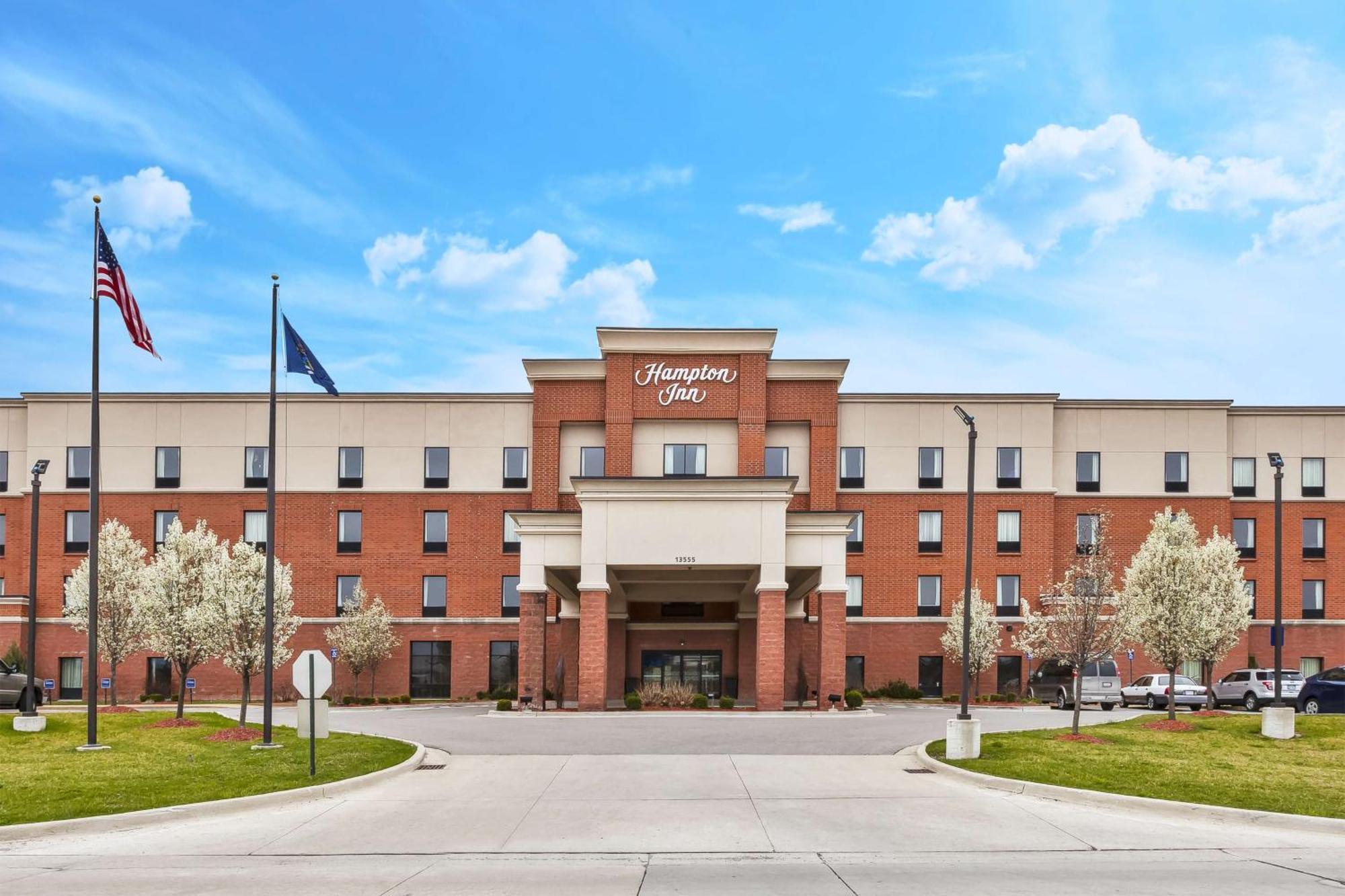 Hampton Inn Detroit/Саутгейт Экстерьер фото