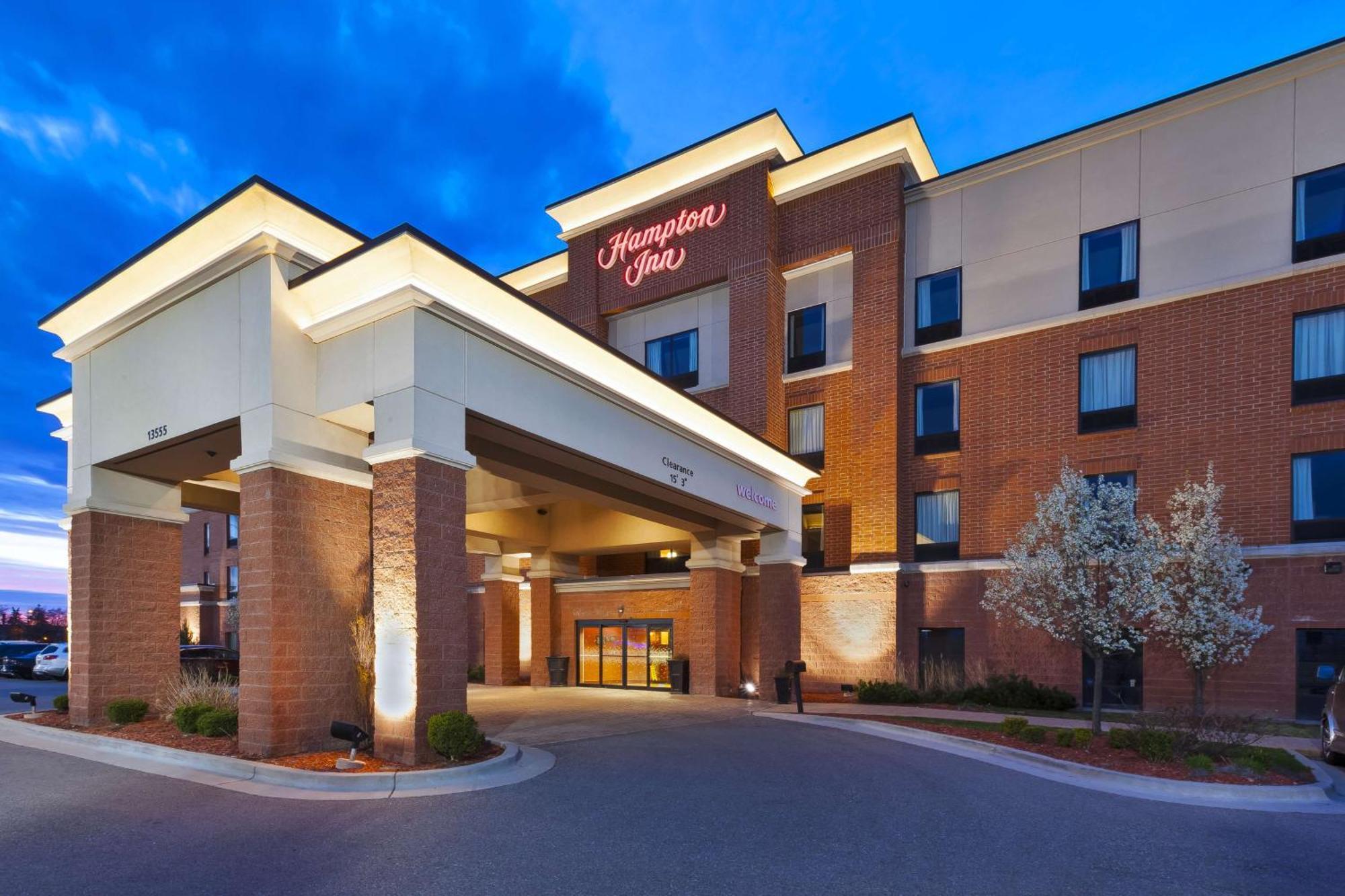 Hampton Inn Detroit/Саутгейт Экстерьер фото